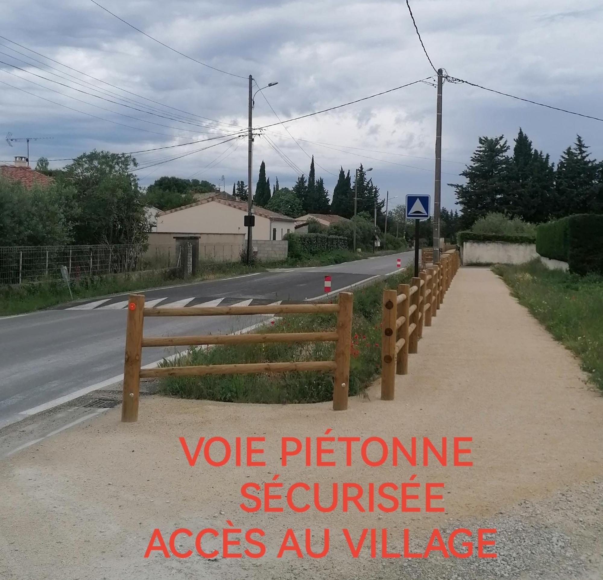 La Fee Viviane Et Michel L'Enchanteur Robion en Luberon Zewnętrze zdjęcie